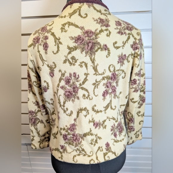 Vintage Sieger Brocade Style Cardigan w/ Button and Chain Closure Size 40 EU EUC - Picture 4 of 6